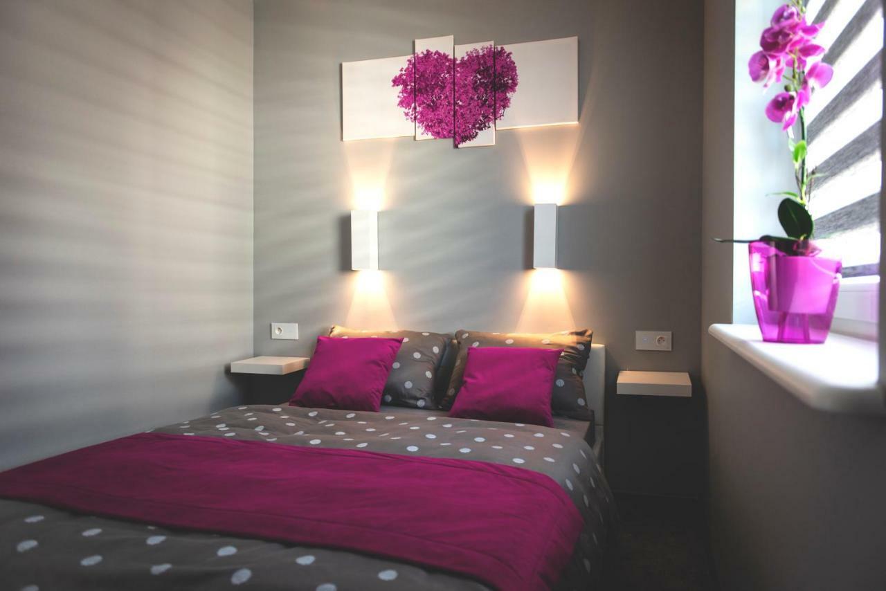 Apartament Elegance Pink Rewal Exterior foto